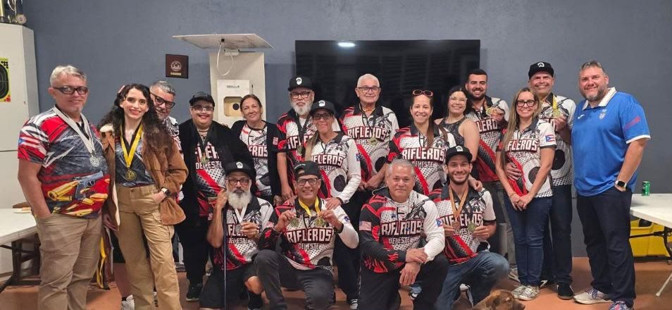 Uniformes de Rifleros del Este