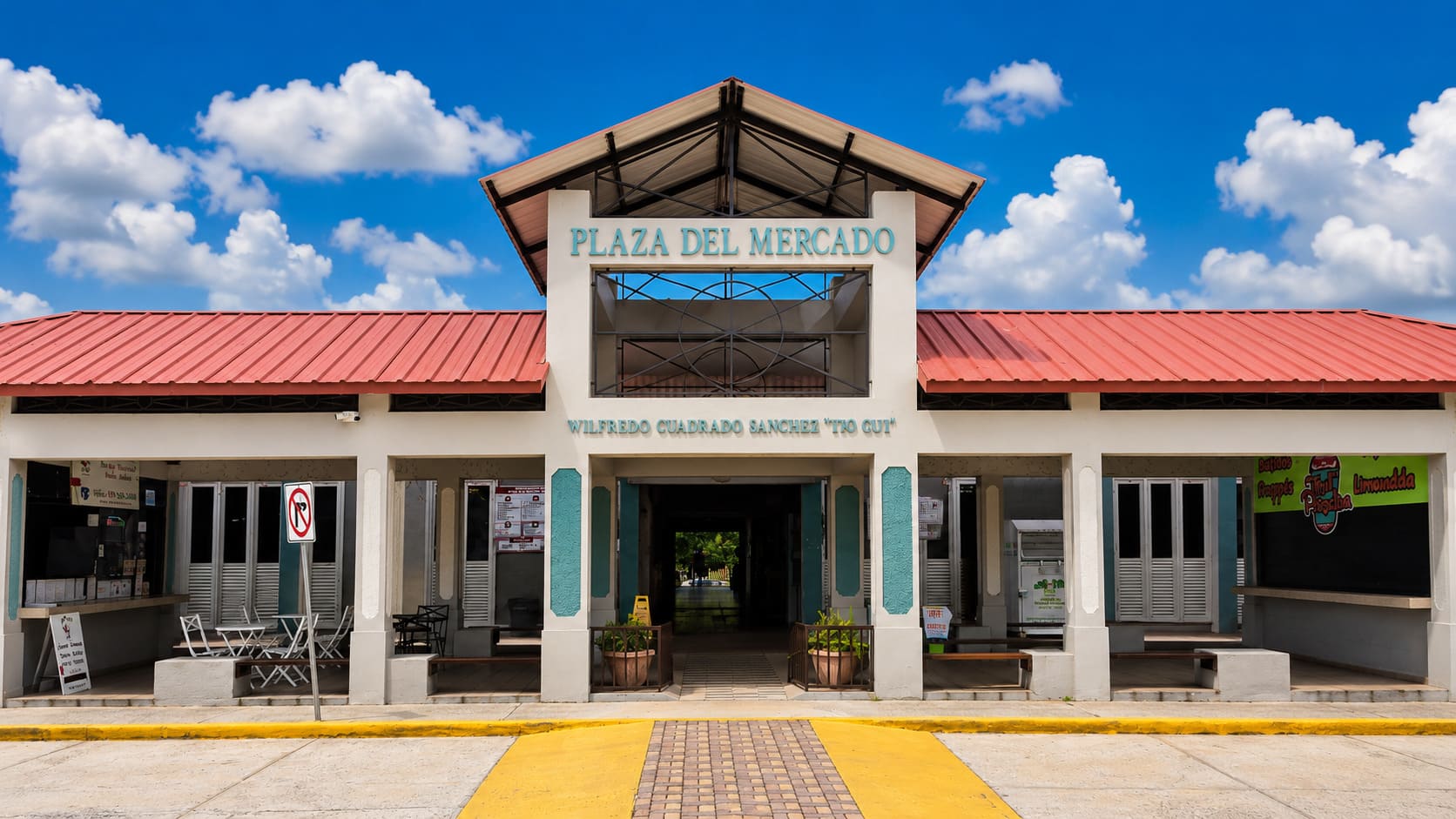 Plaza del Mercado de Humacao, ubicación de TFD Customs